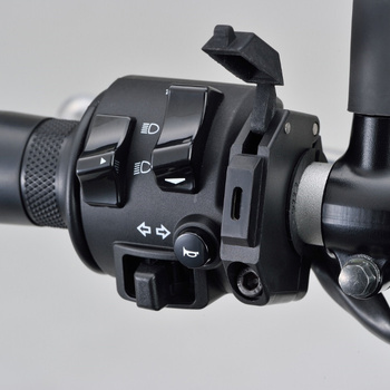 Daytona USB-C socket "Slim"single, for 22.2 and 25.4 mm handlebars