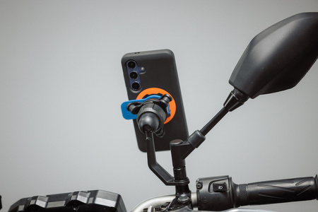 Podstawa montowana pod lusterko do skuterów i motocykli